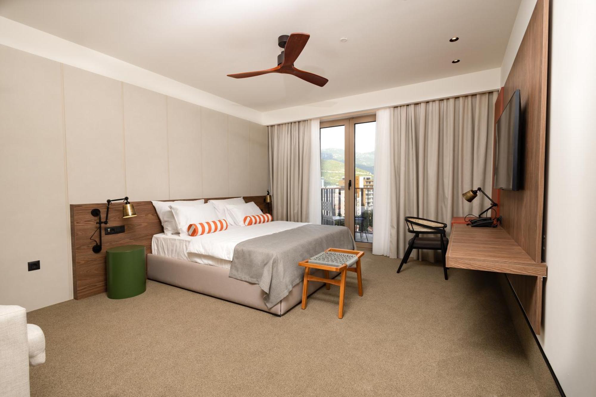 Infinity Hotel & More Budva Dış mekan fotoğraf